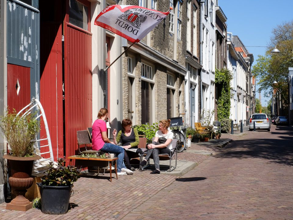 Dordrecht - stadsbeeld - Kunstrondje Dordt - Hoge Nieuwstraat