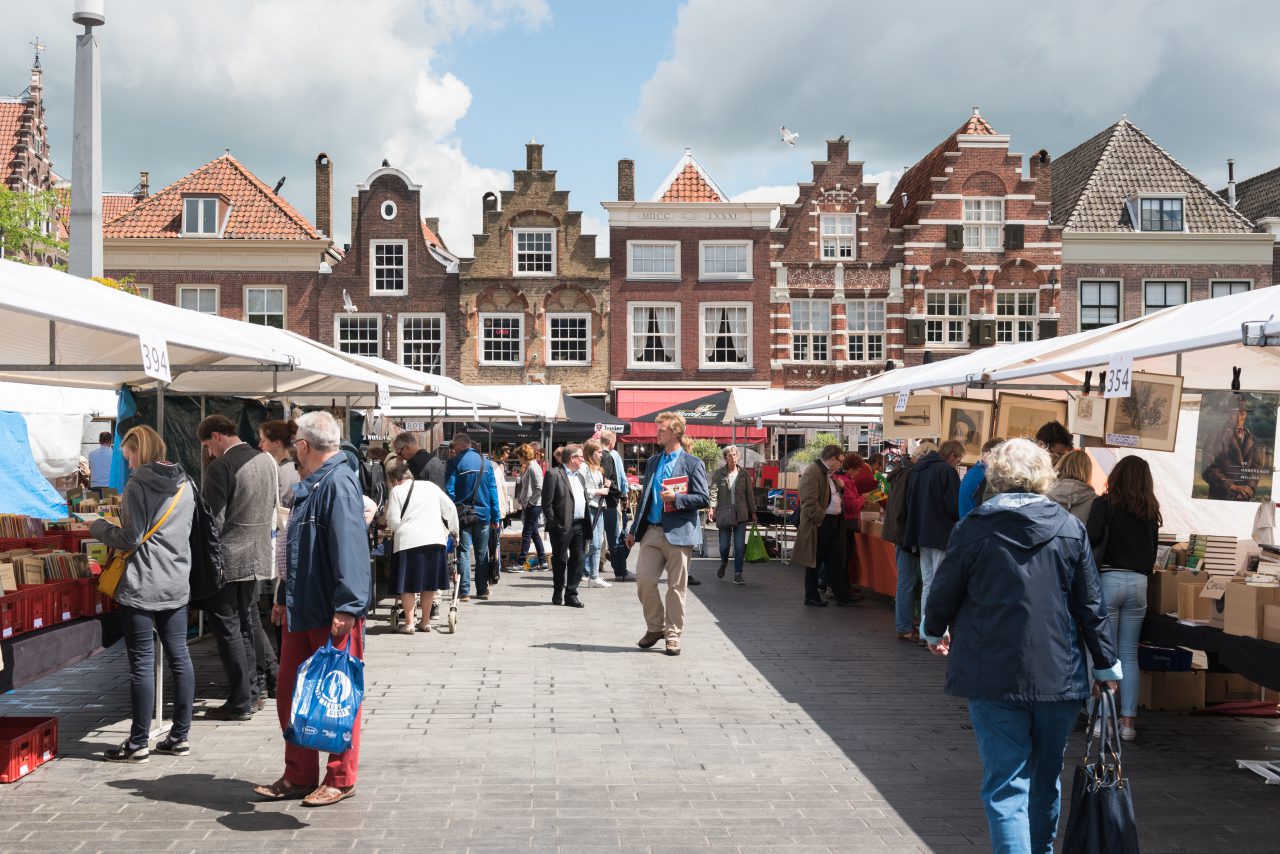 Dordtse Boekenmarkt - Dordrecht - evenementen - Statenplein - Nieuwstraat