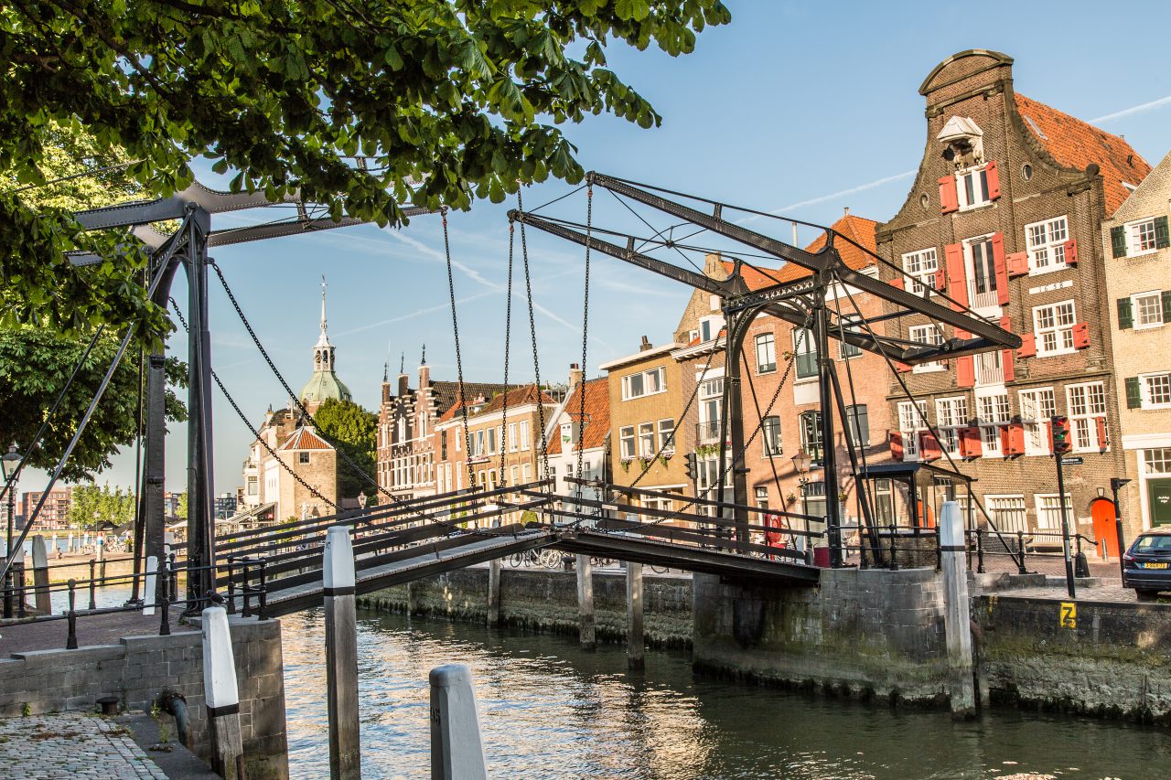 Historische havens - Dordrecht - Damiatebrug - Wolwevershaven - Kuipershaven - pakhuis