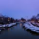 Dordrecht in de winter met sneeuw.